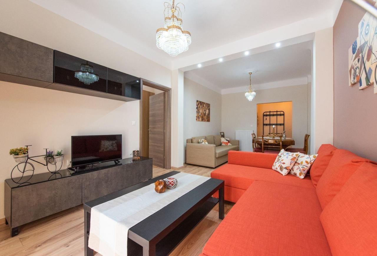 Apricot By Halu! Cozy Apt Next To Agia Sophia Metro Station Thessaloníki Eksteriør billede